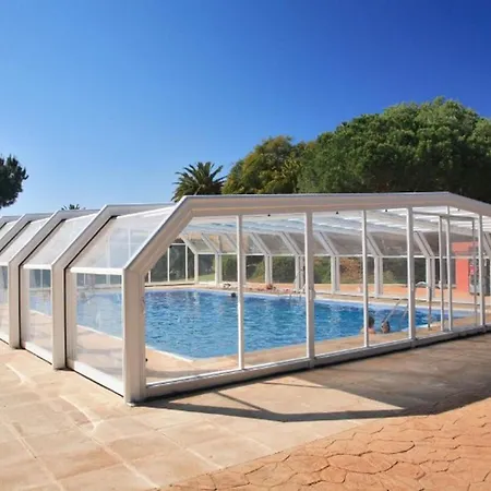 Campsite Au Coeur De - Compact Et Pratique - Api-1-52-1836 Marbella