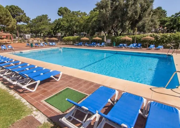 Camping Au Coeur De - Compact Et Pratique - Api-1-52-1836 Marbella